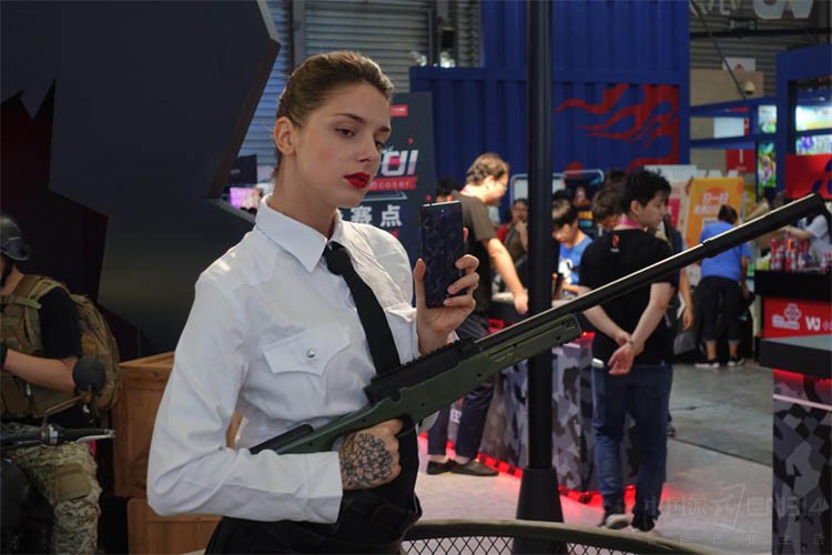 英雄联盟S15比赛时间-关于底特律活塞训练开放日，冲刺阶段篮板制胜引欢呼，欧超杯在即，数据趋势出现新变化的信息